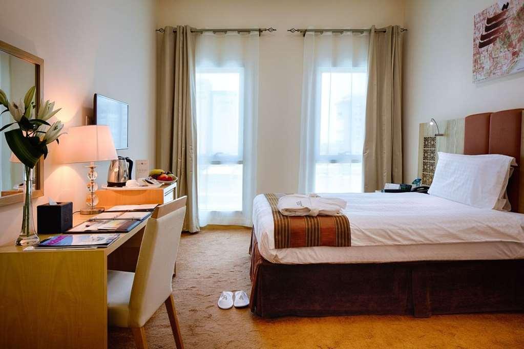 Tamani Marina Hotel & Apartments Ντουμπάι Δωμάτιο φωτογραφία A bedroom at the Jumeirah Creekside