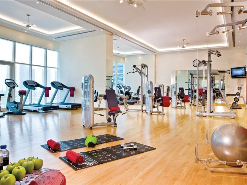 Tamani Marina Hotel & Apartments Ντουμπάι Εξωτερικό φωτογραφία A gym at a hotel